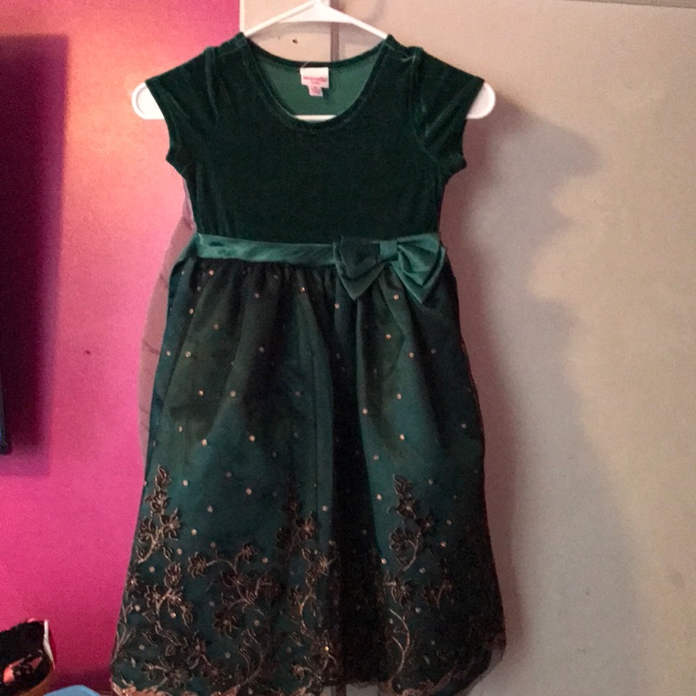 Girls holiday green dress size 8